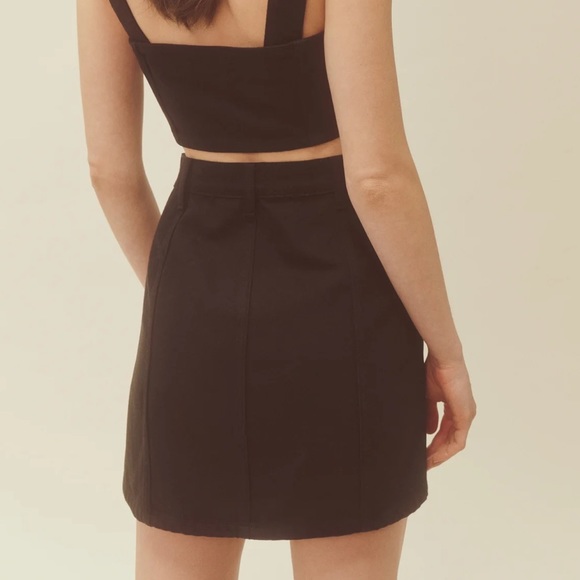 Reformation Chrissy Black Denim Skirt NWT 2 Button Down - Picture 2 of 6